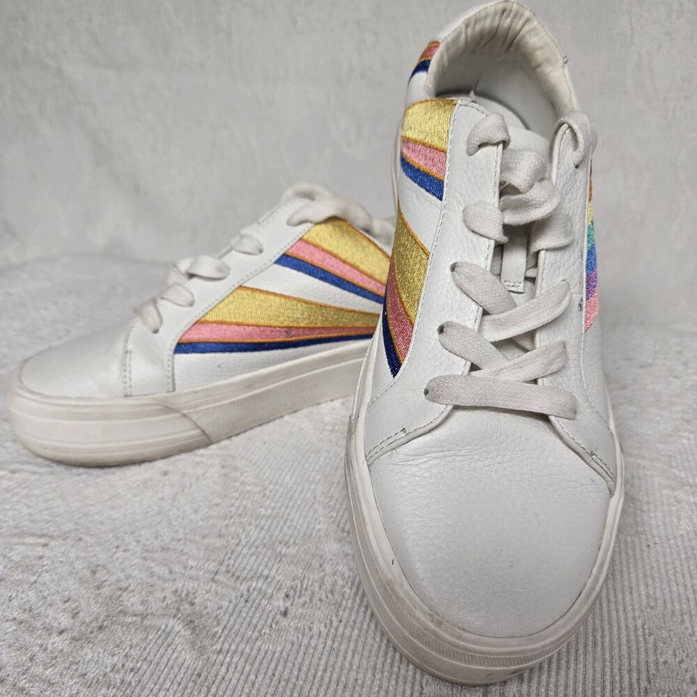Gianni Bini Rainbow Tennis Shoe 6.5 Swifty Artsy Kawaii Festival Coachella Funky